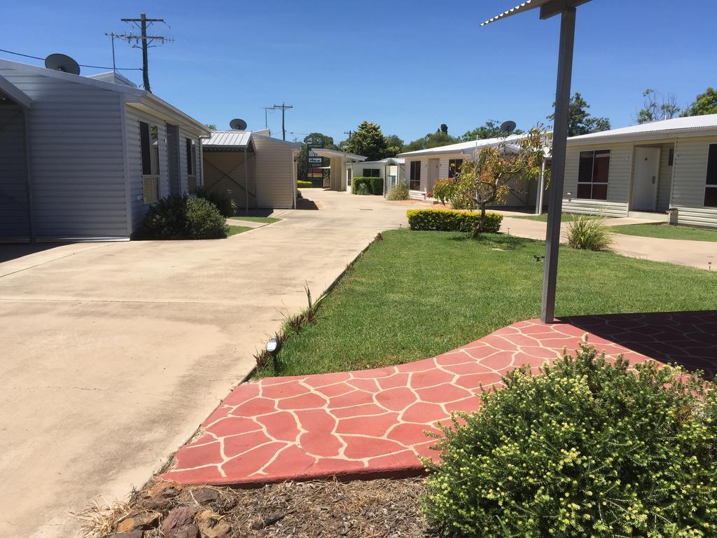 Springsure Overlander Motel المظهر الخارجي الصورة